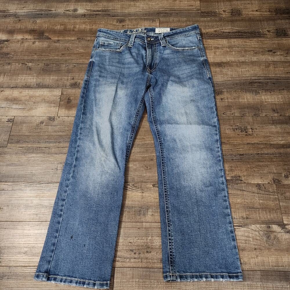 T.K. Axel denim jeans mens size 32x30 slim bootcut spot on leg see pics 2233